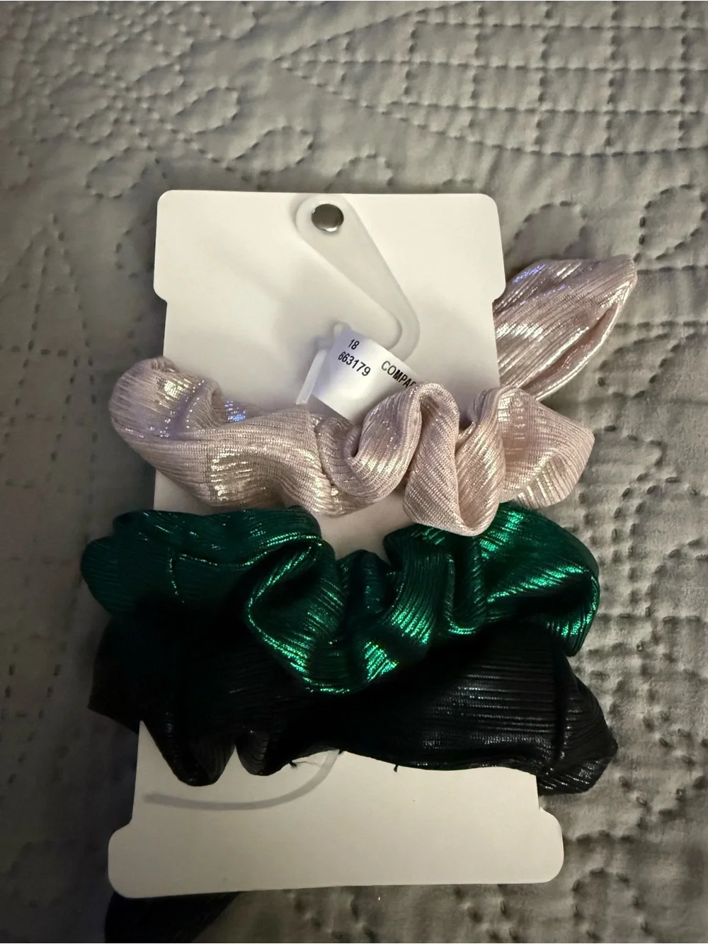 NWT Holiday 3 Pack Shimmer Hair Ties